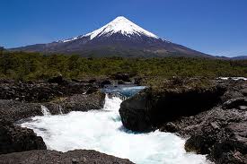 Santiago - Lakes and Volcanoes