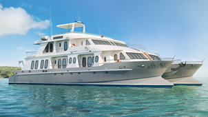 Amazing Galapagos Cruise Special 4 nights